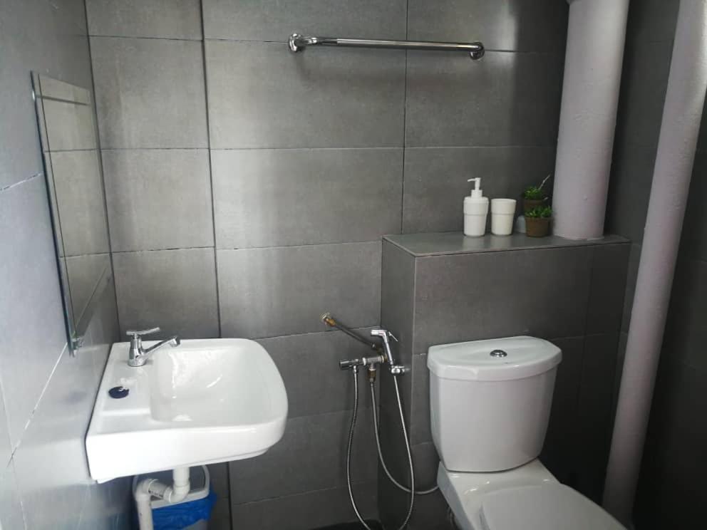 Apartment Cozy Loft Oversee Penang Hill